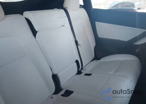 2021 Tesla Model Y Long Range Dual Motor All-Wheel Drive from USA, damaged, VIN 5YJYGDEE2MF161838